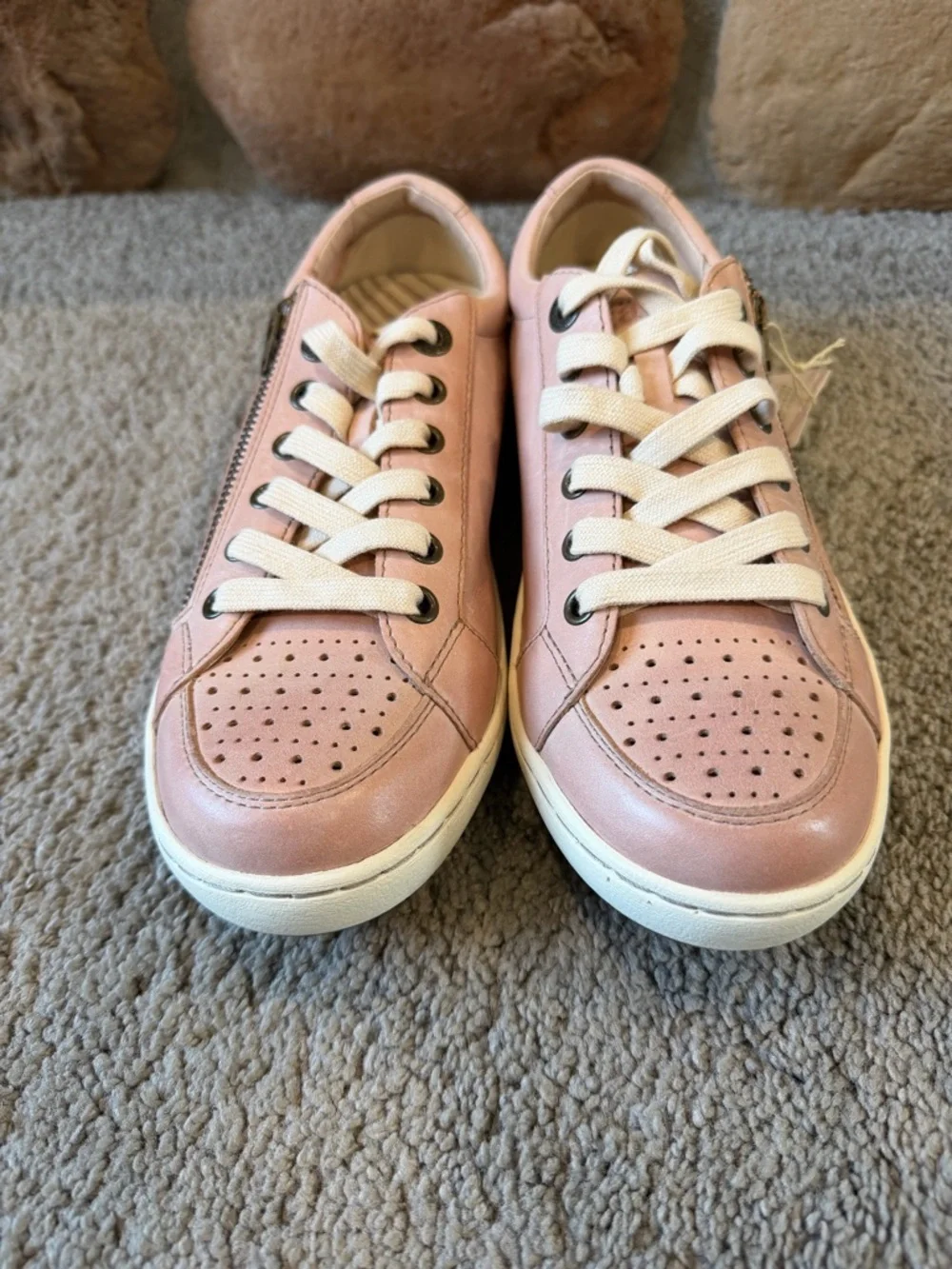 TAOS Blush Pink Leather Zipster Sneakers NWT Zip On - Picture 3 of 7